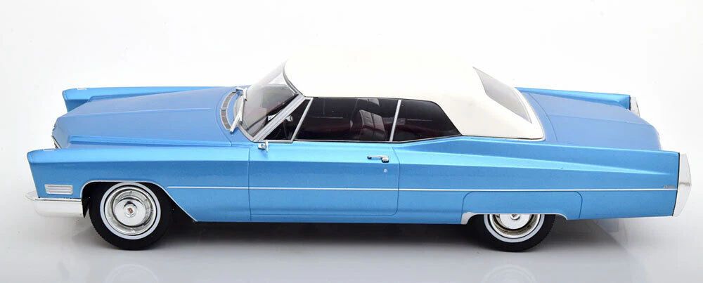KK Scale 1967 Cadillac DeVille with Softtop Light Blue Metallic 1:18 - Image 3