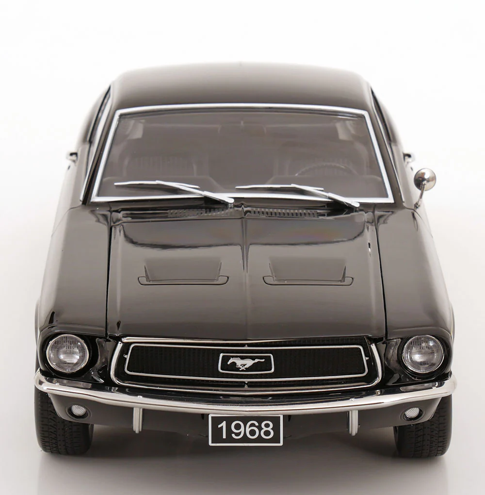 KK Scale 1968 Ford Mustang GT Fastback Black 1:12 - Image 4