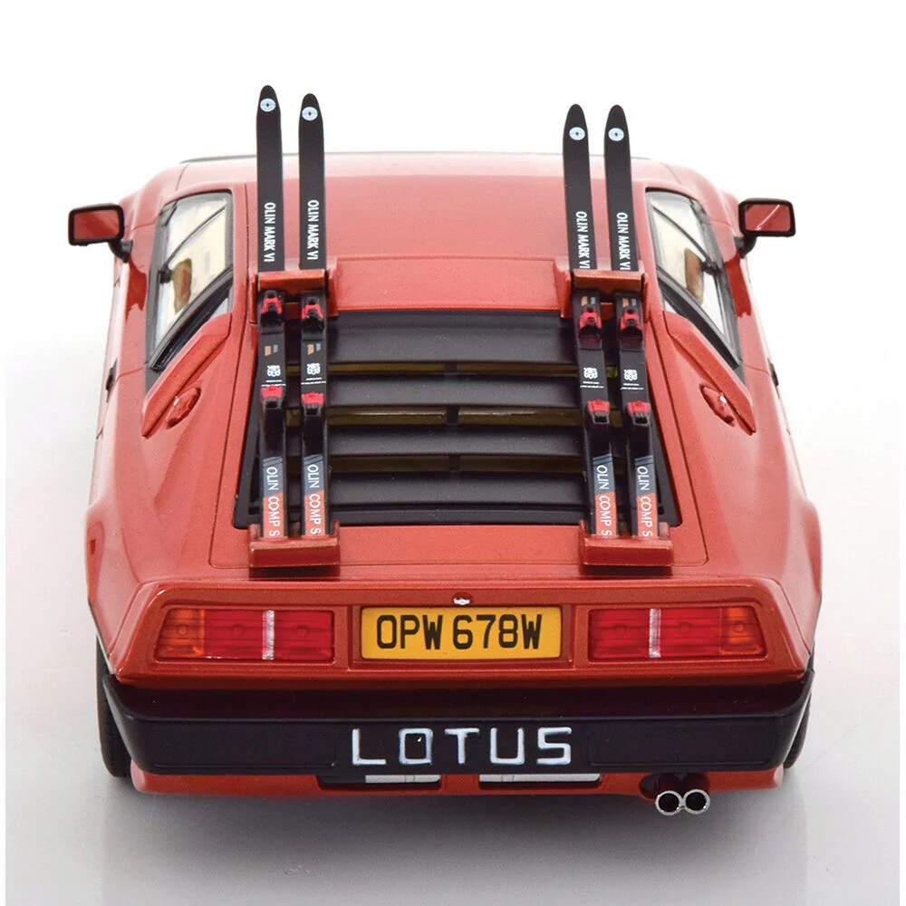 KK Scale 1981 Lotus Esprit Turbo 007 Movie Version Red w/ Skis 1:18 - Image 5