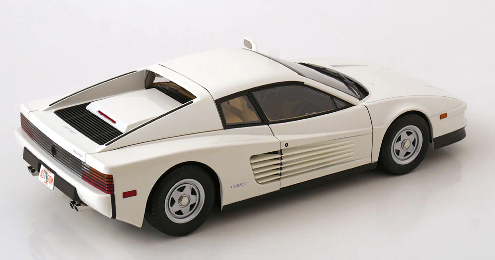 KK Scale 1984 Ferrari Testarossa White Monospecchio US-Version 1:12 - Image 3