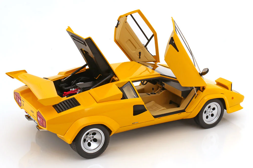 KK Scale 1985 Lamborghini Countach LP 5000S QV Yellow 1:12 - Image 3