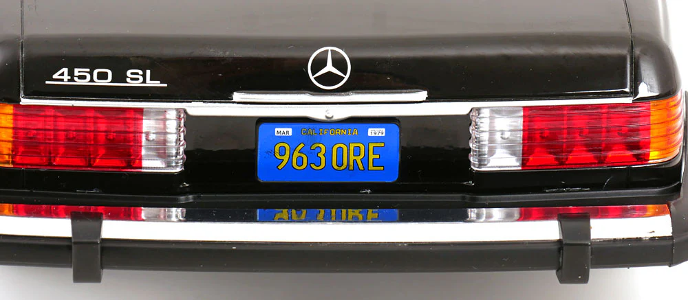 KK Scale 1985 Mercedes-Benz S Class 450 SL (R107) Convertible (American Gigilo) Black Metallic 1:12 - Image 10