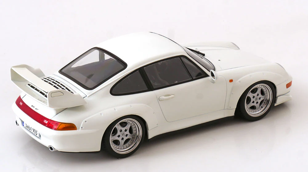 KK Scale 1996 Porsche 911 993 GT2 w/ Speedline Wheels White 1:18 - Image 2