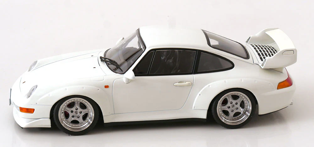 KK Scale 1996 Porsche 911 993 GT2 w/ Speedline Wheels White 1:18 - Image 3