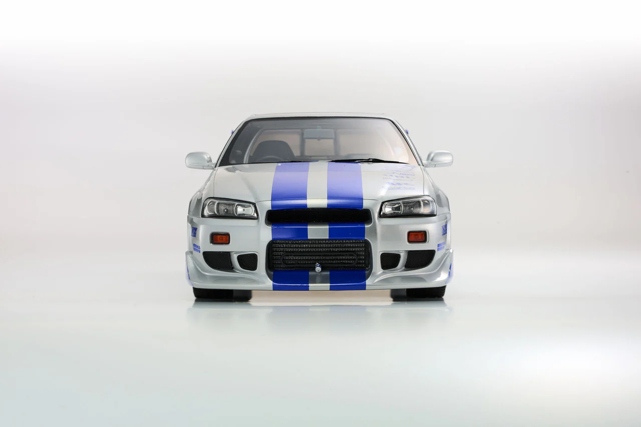 Kyosho 1999 Nissan Skyline GT-R (R34) "2 Fast 2 Furious" Silver & Blue 1:12 - Image 4