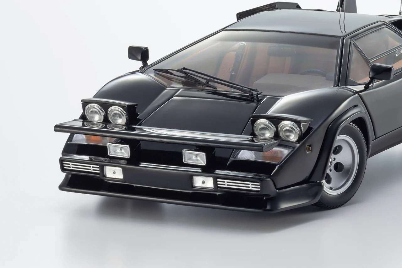 Kyosho Lamborghini Countach LP400 S "The Cannonball Run" Black 1:18 - Image 3