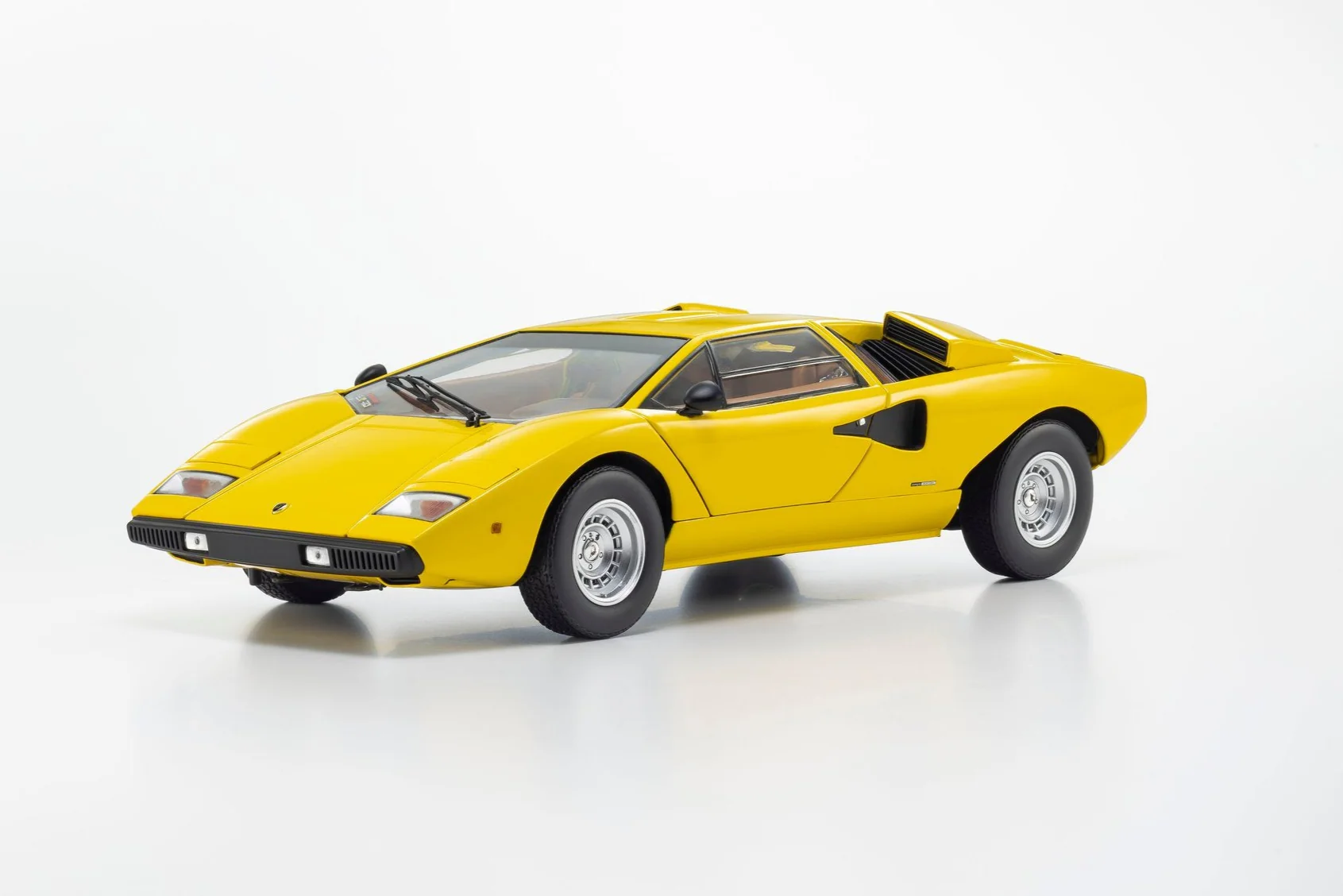 Kyosho Lamborghini Countach LP400 Yellow 1:18