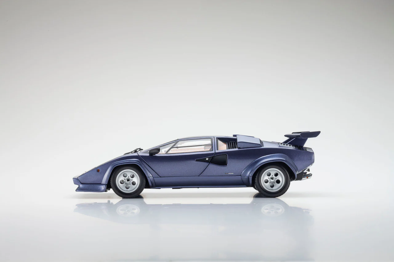 Kyosho Lamborghini Countach LP5000 Quattrovalvole Blue Metallic 1:18 - Image 4