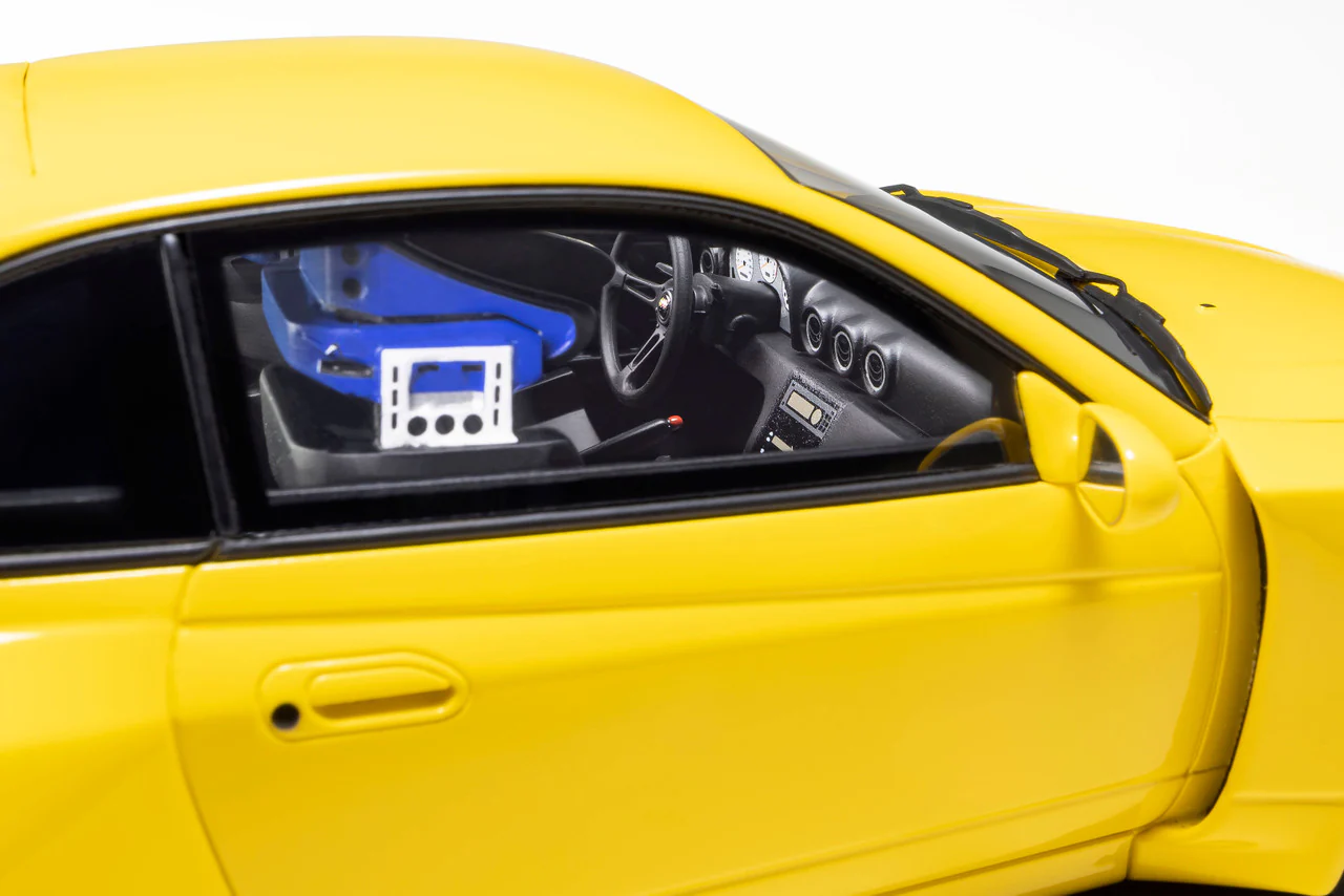 Kyosho Nissan Silvia (S15) Khyzyl Saleem Yellow 1:18 - Image 6
