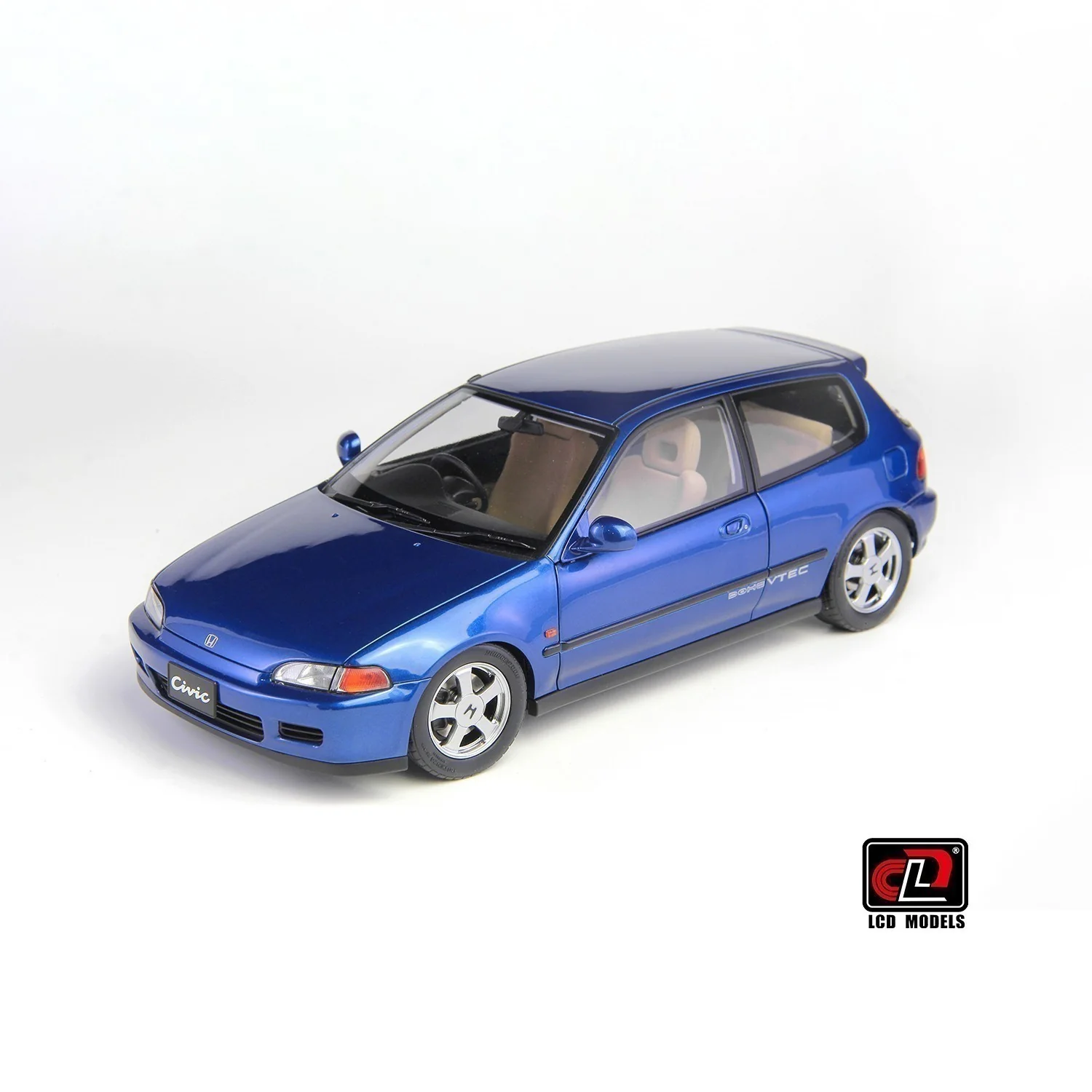 LCD 1993 Honda Civic SiR II EG6 V-Tech Hatchback Blue w/ Scissor Lift 1:18 - Image 5
