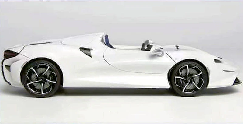 LCD 2020 Mclaren Elva White 1:18 - Image 2