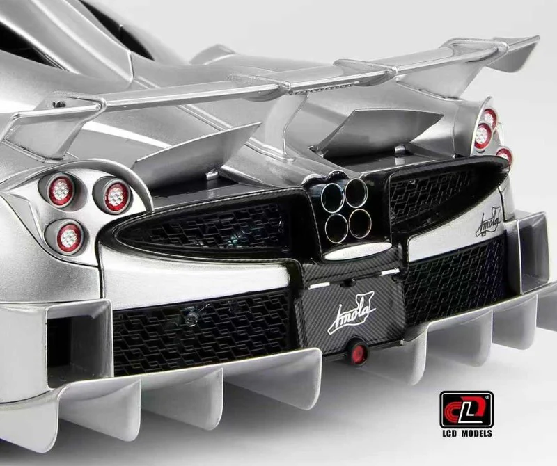 LCD 2020 Pagani Imola Silver w/ Black Wheels 1:18 - Image 4