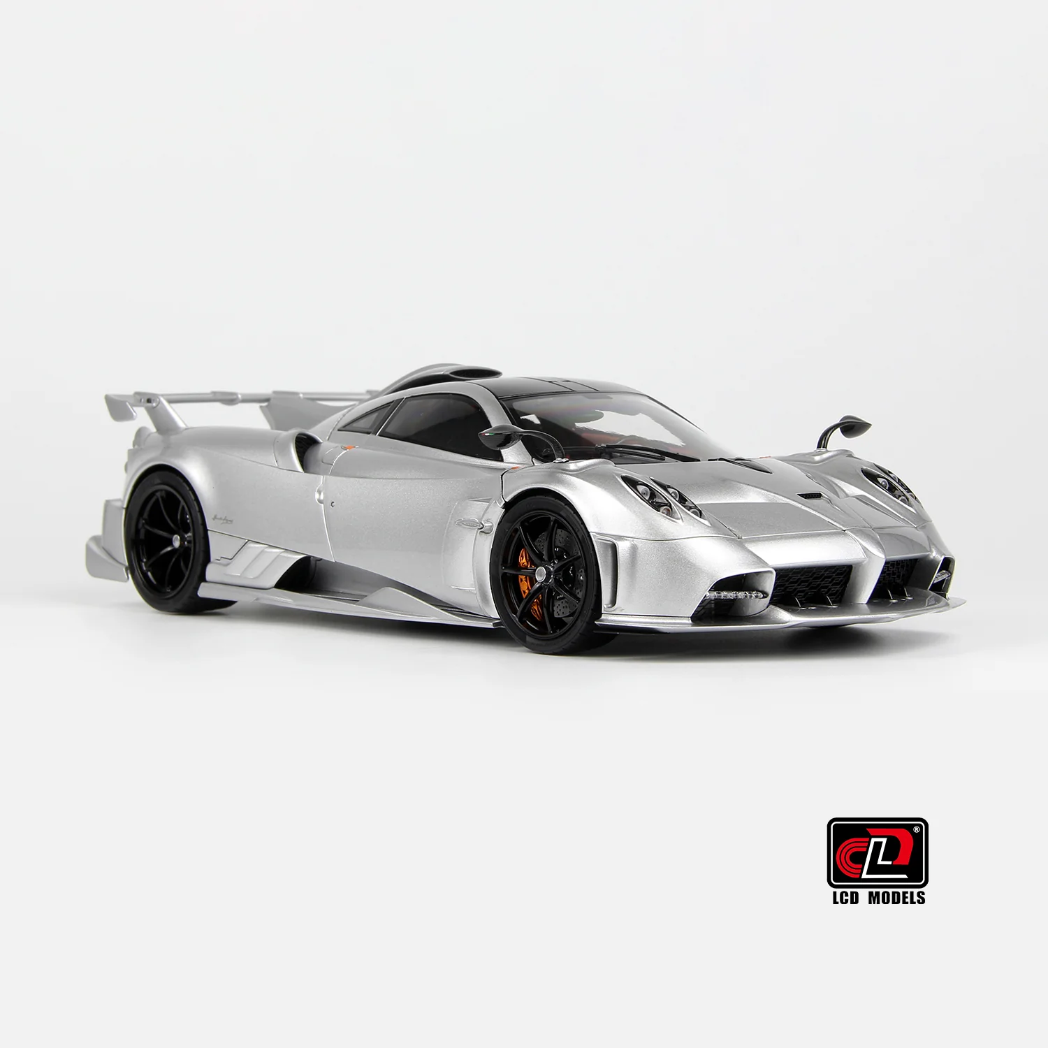 LCD 2020 Pagani Imola Silver w/ Black Wheels 1:18 - Image 7