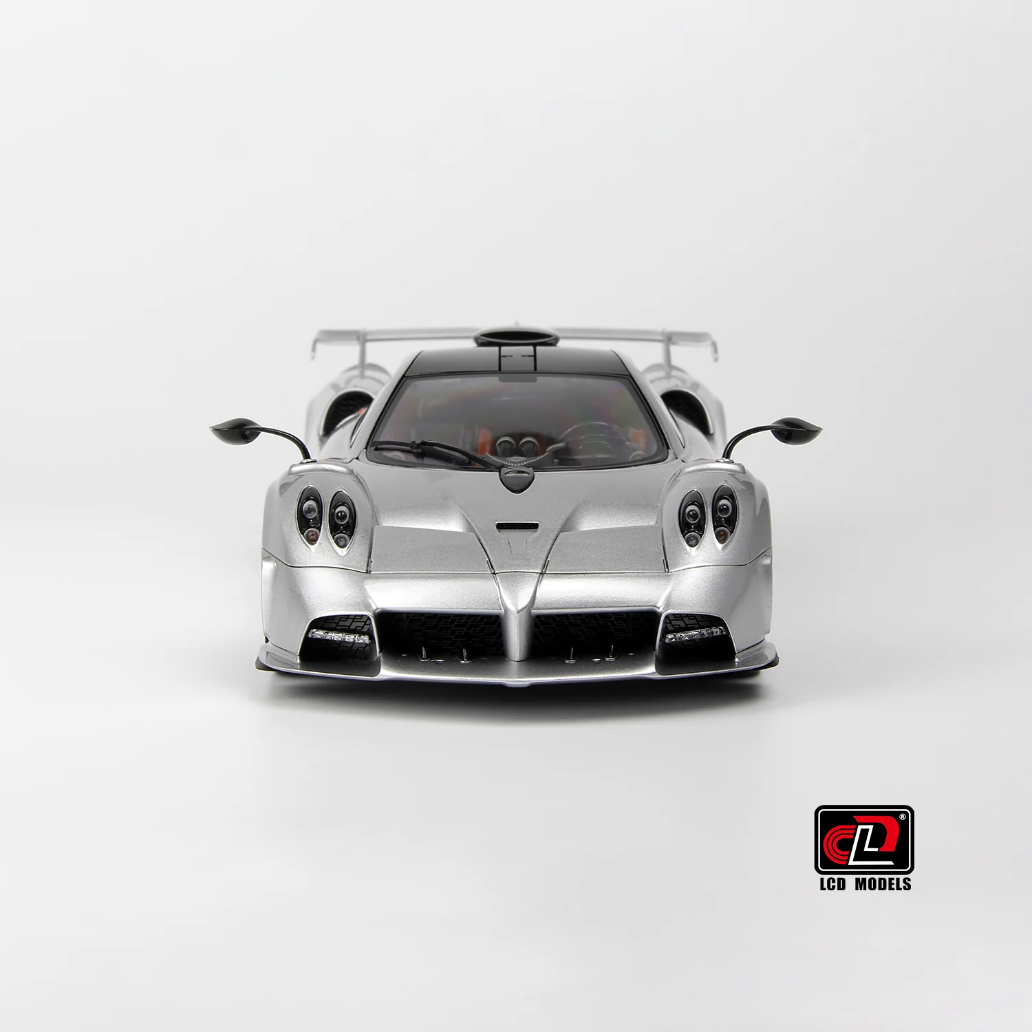 LCD 2020 Pagani Imola Silver w/ Black Wheels 1:18 - Image 9