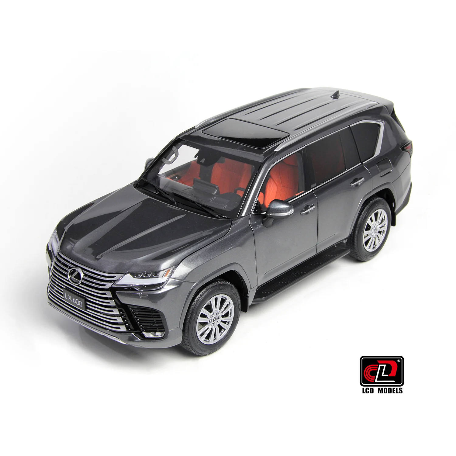 LCD 2024 Lexus LX600 Grey Metallic 1:18 - Image 2