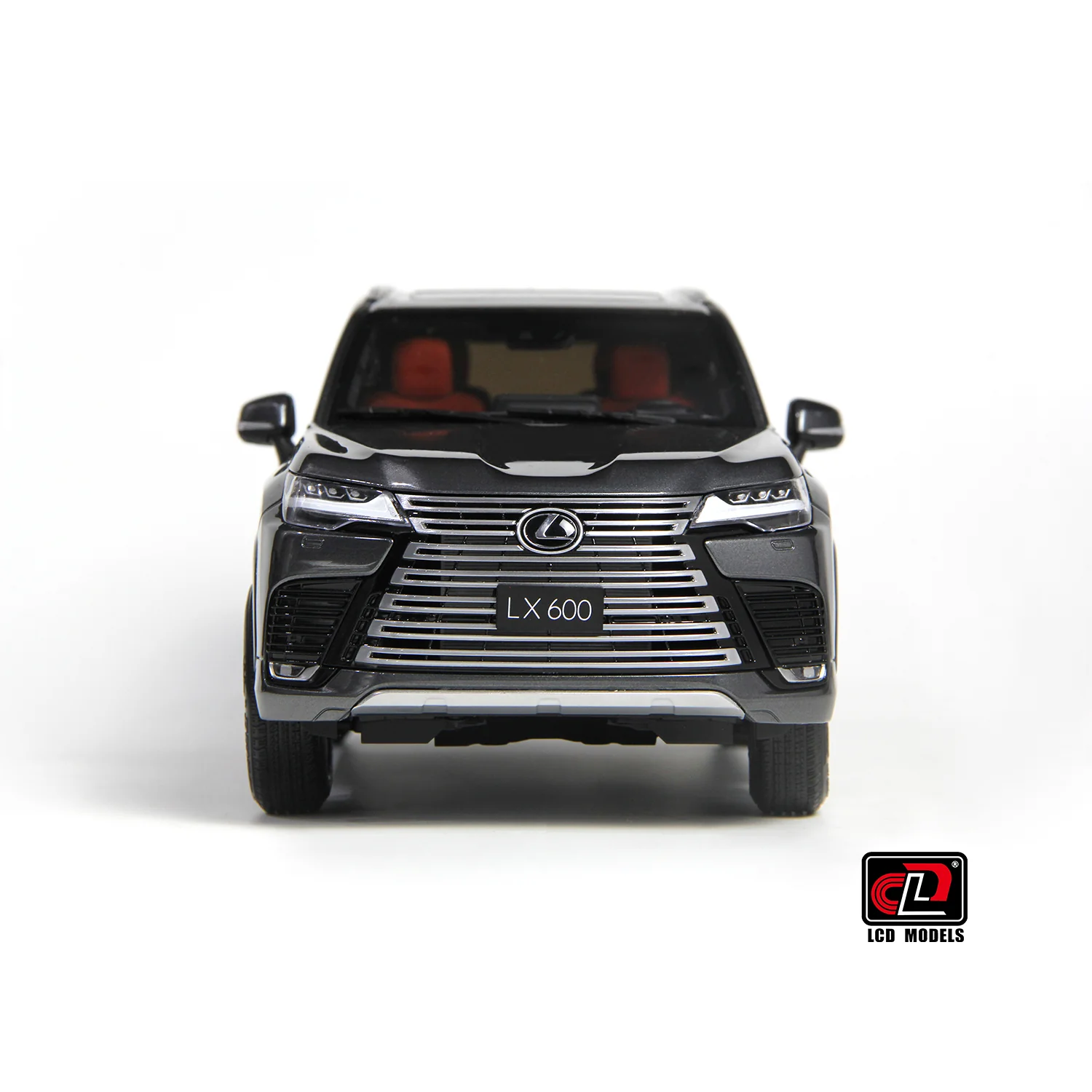 LCD 2024 Lexus LX600 Grey Metallic 1:18 - Image 5
