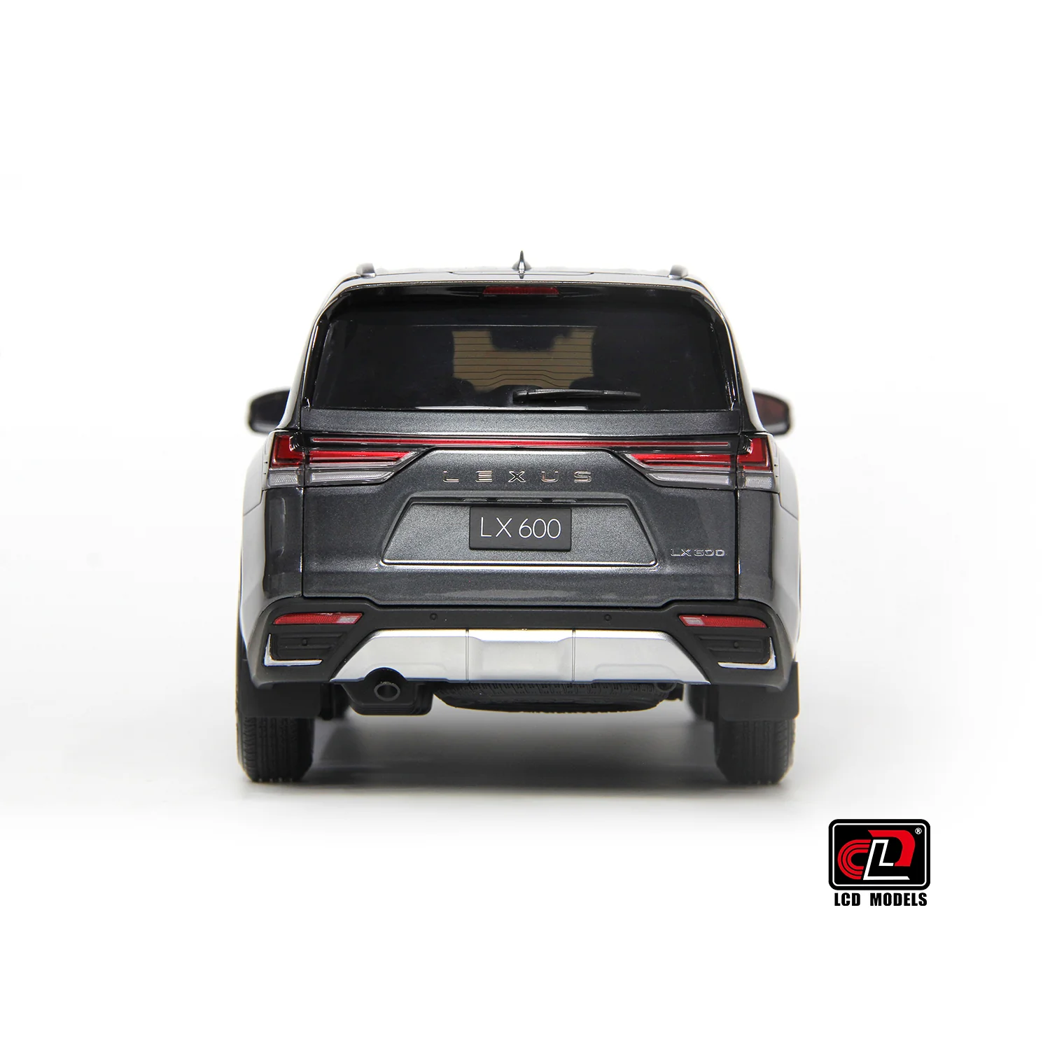LCD 2024 Lexus LX600 Grey Metallic 1:18 - Image 6