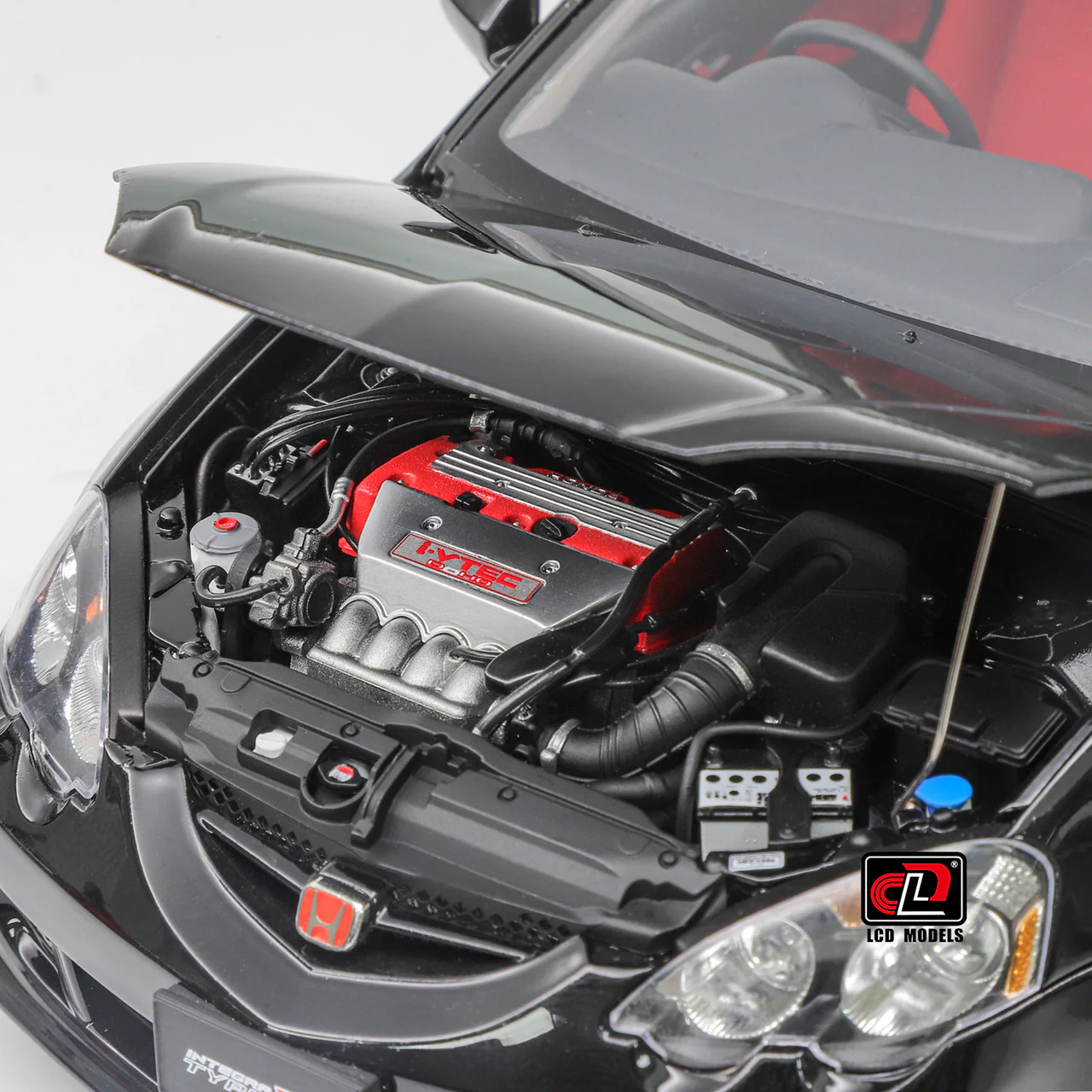 LCD Honda Integra (RSX) DC5 Type-R Black 1:18 - Image 5