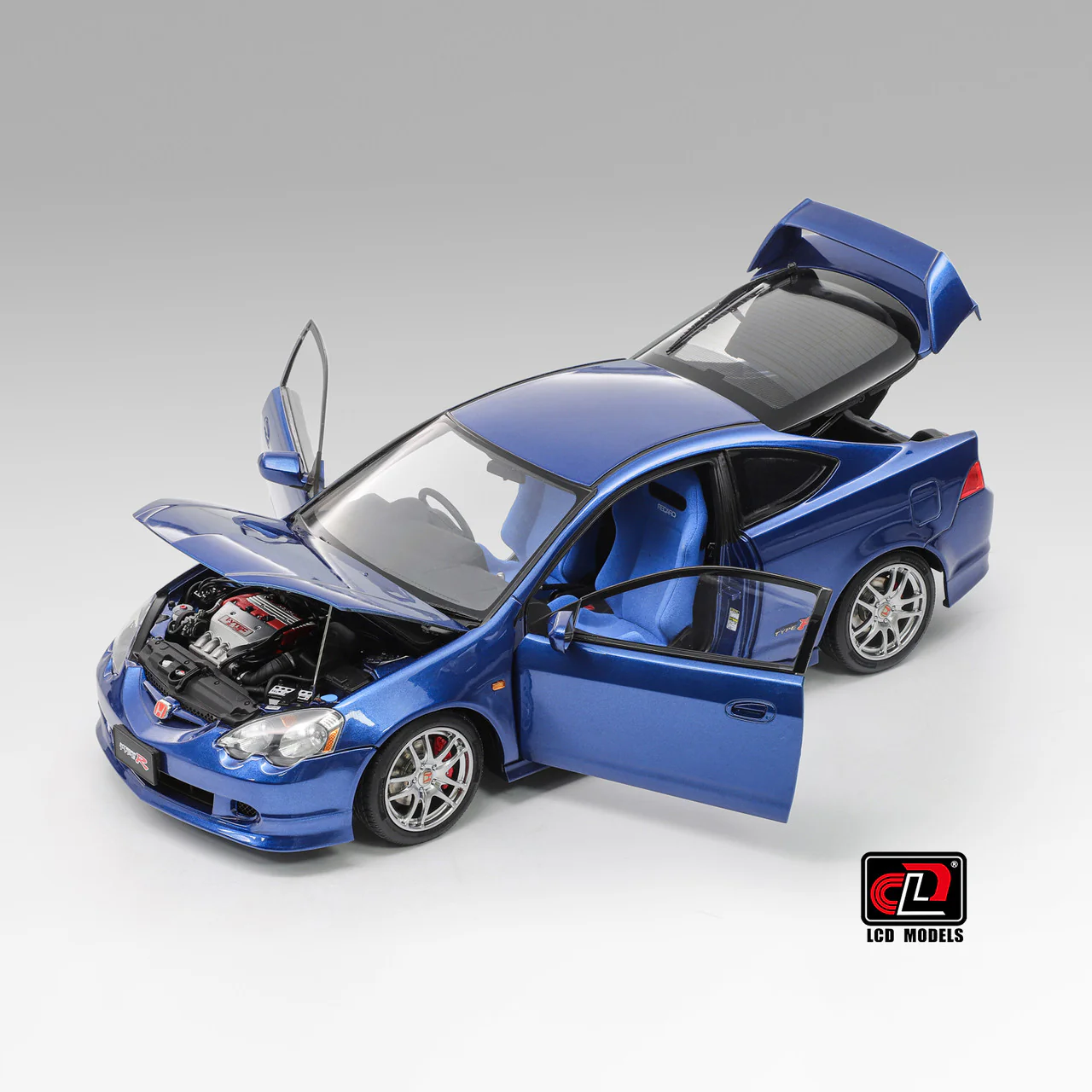 LCD Honda Integra (RSX) DC5 Type-R Blue 1:18 - Image 4