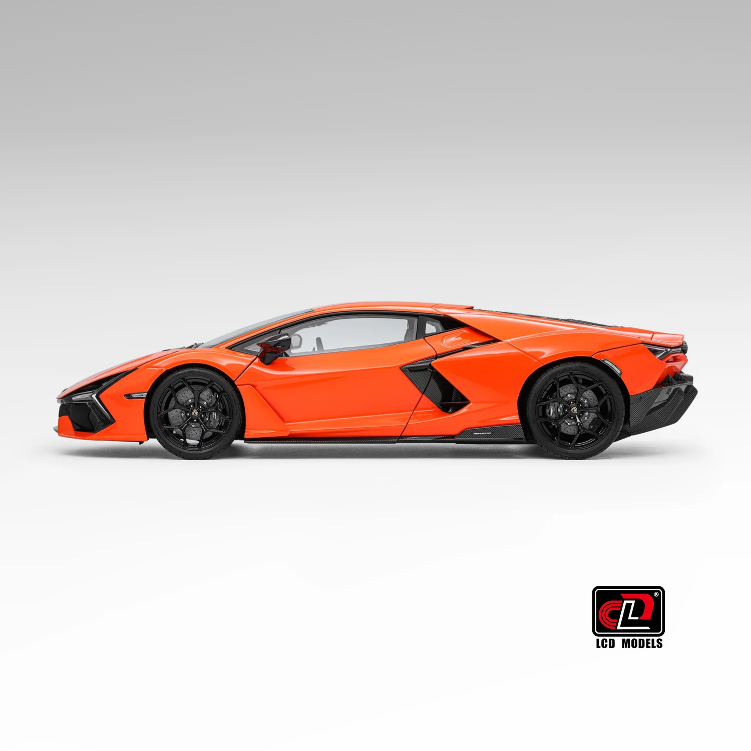 LCD 2024 Lamborghini Revuelto Orange 1:18 - Image 11