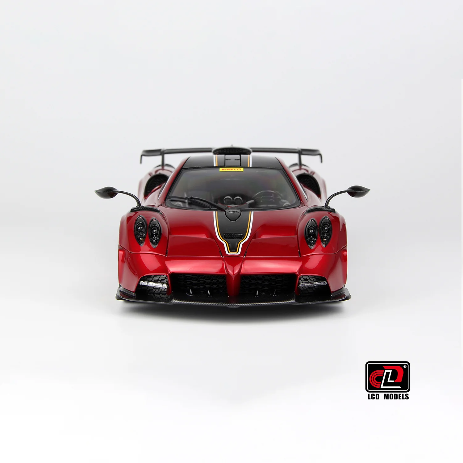 LCD 2020 Pagani Imola Red w/ Gold Wheels 1:18 - Image 18