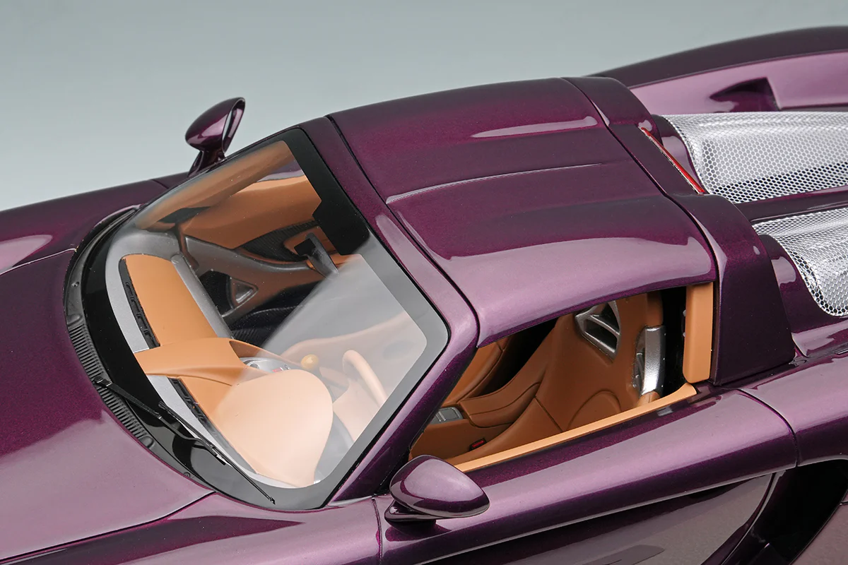 Make Up Co., Ltd / Eidolon 2004 Porsche Carrera GT Amethyst Purple Metallic WITH DISPLAY 1:18 - Image 7