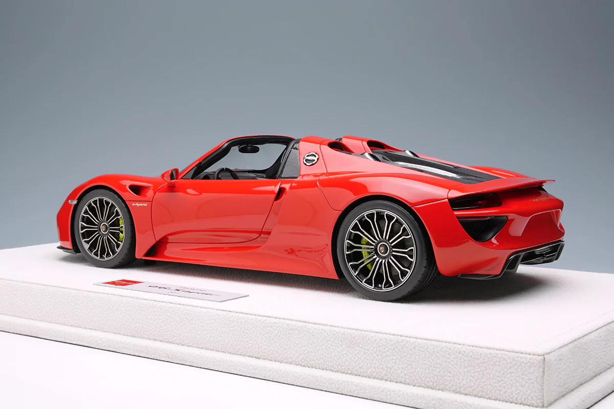 Make Up Co., Ltd / Eidolon 2011 Porsche 918 Spyder Weissach Guards Red WITH DISPLAY 1:18 - Image 3