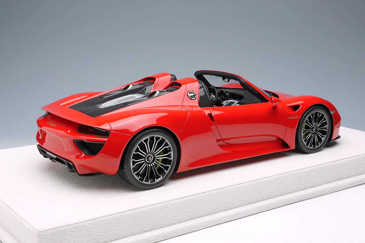 Make Up Co., Ltd / Eidolon 2011 Porsche 918 Spyder Weissach Guards Red WITH DISPLAY 1:18 - Image 4