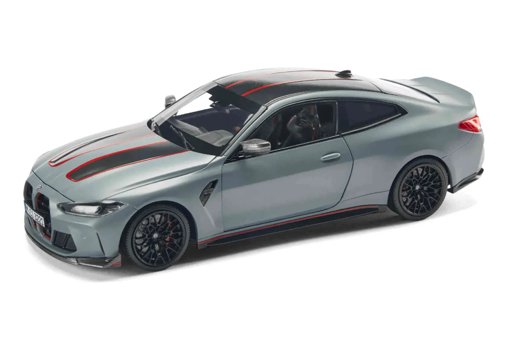 Minichamps 2024 BMW G82 M4 CS Brooklyn Brey Metallic 1:18 DEALER EDITION