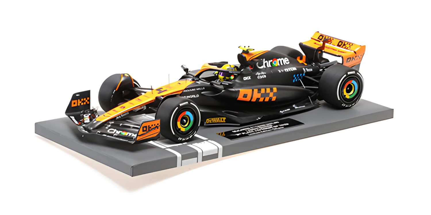 Minichamps Mclaren F1 Team MCL60 Orange L. Norris Japanese GP 2023 1:18 - Image 2