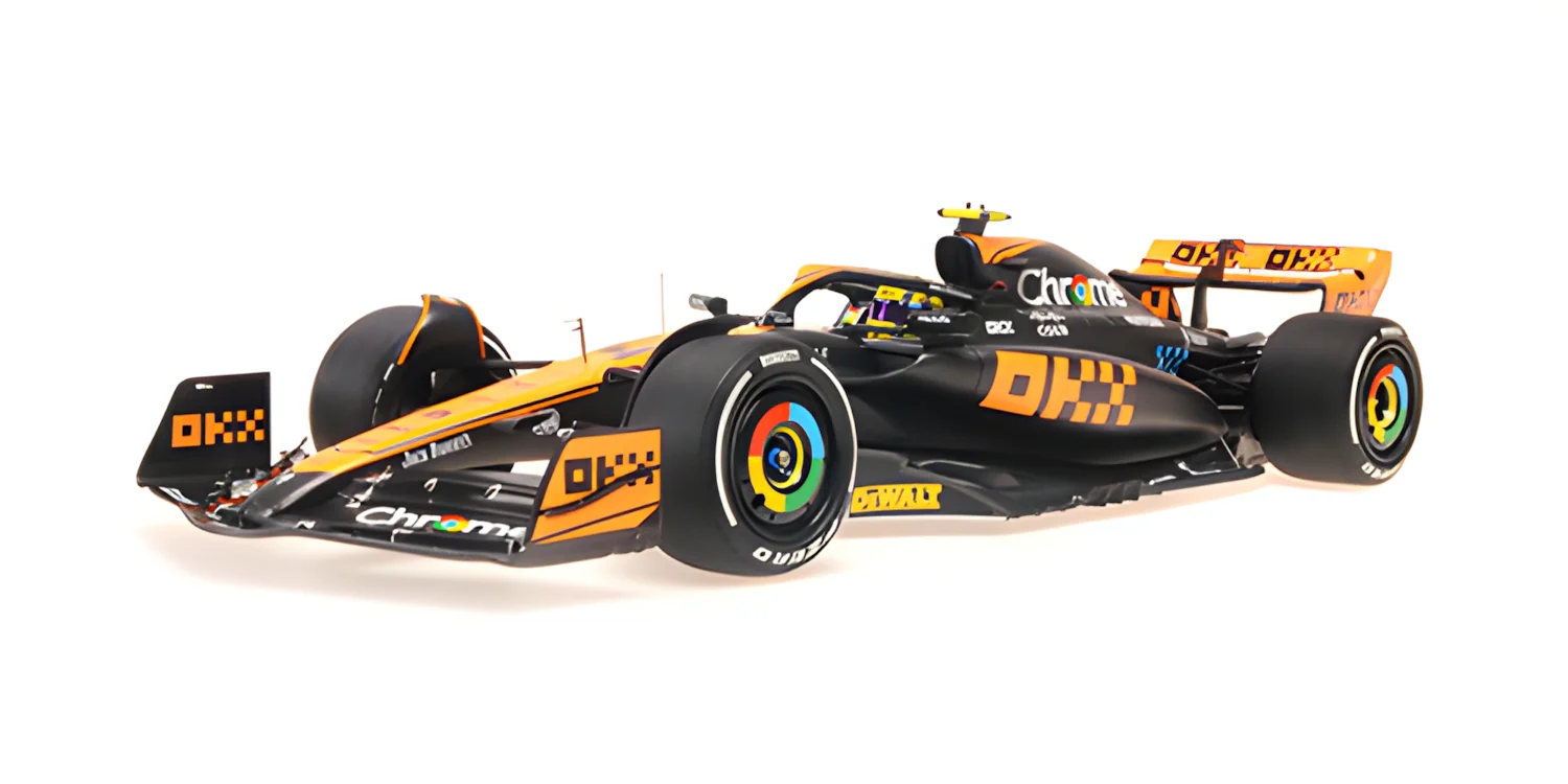 Minichamps Mclaren F1 Team MCL60 Orange L. Norris Japanese GP 2023 1:18 - Image 4