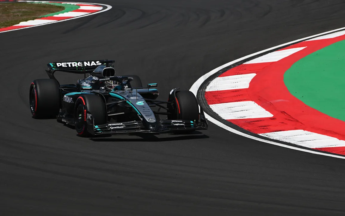 Minichamps Mercedes W17 Petronas #12 1st Pole w/ Pole Position Tires Chinese GP 2026 (Antonelli) 1:18 - Image 2