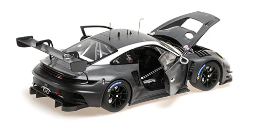 Minichamps Porsche 911 992 GT3 R Carbon Customer Delivery Version 1:18 - Image 2