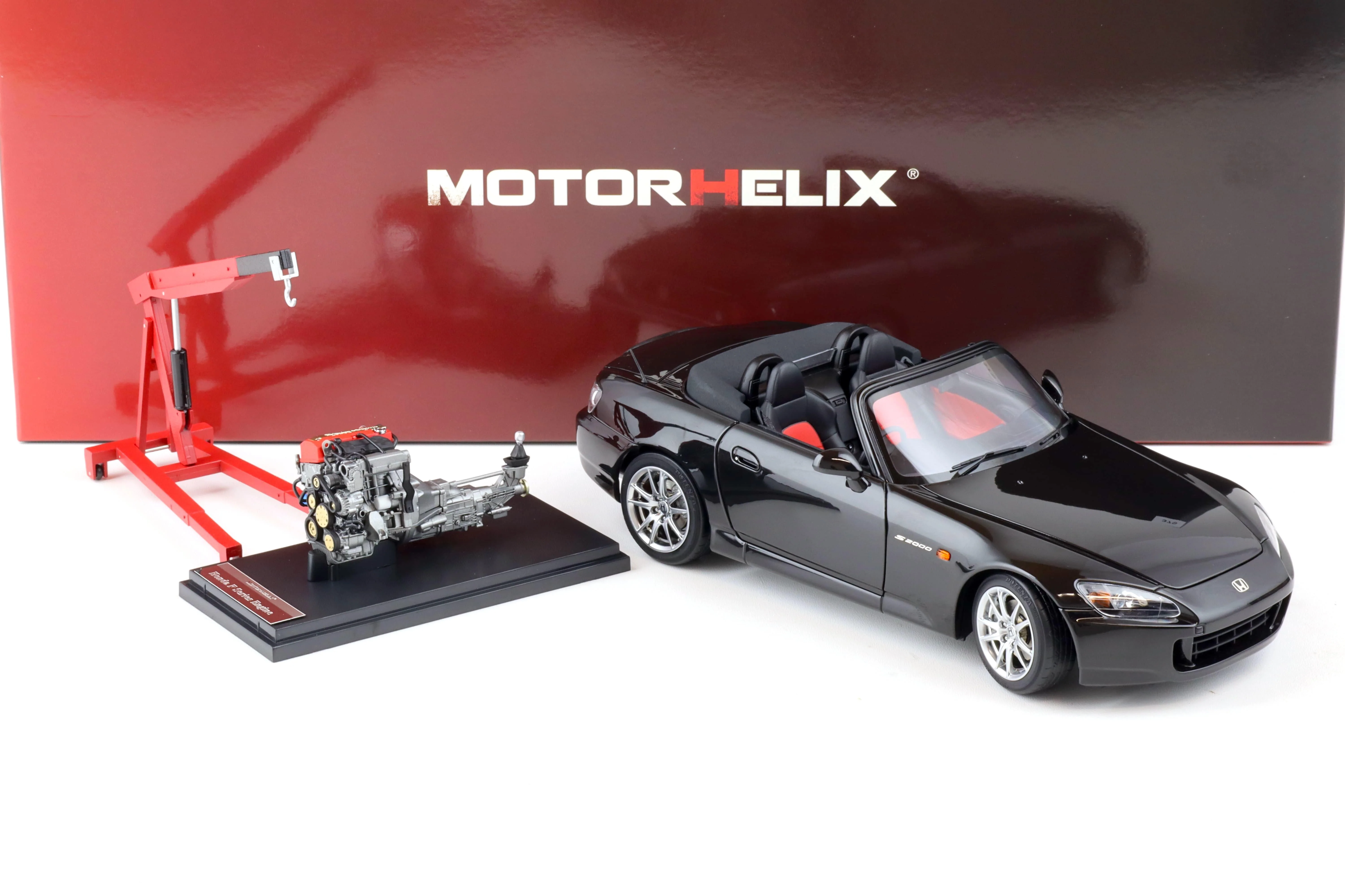 Motorhelix 2000 Honda S2000 (AP2) w/ Engine & Convertible Tops, Berlina Black 1:18 LIMITED - Image 3