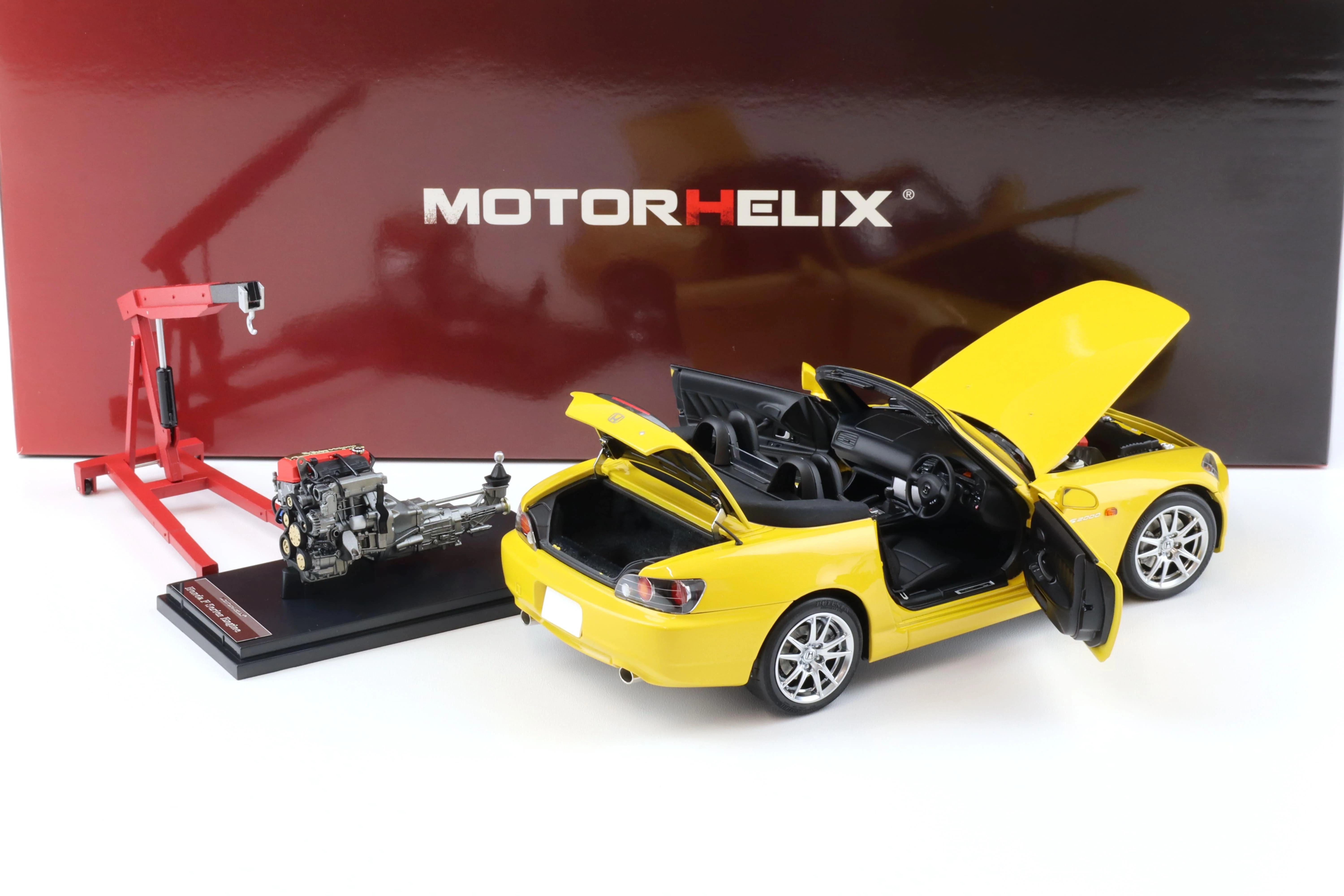 Motorhelix 2000 Honda S2000 (AP2) w/ Engine & Convertible Tops, Indy Yellow Pearl 1:18 LIMITED - Image 7