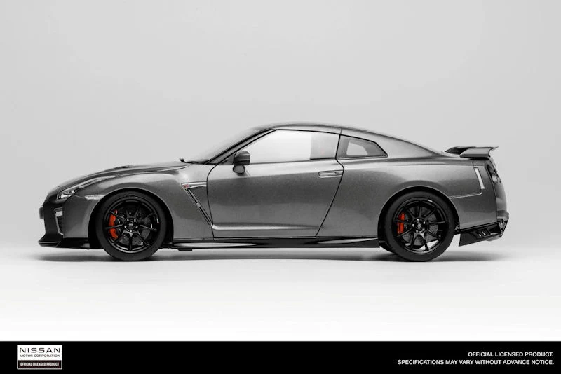 Motorhelix 2020 Nissan Skyline GT-R R35 Nismo Track Edition Dark Metal Grey 1:18 - Image 9