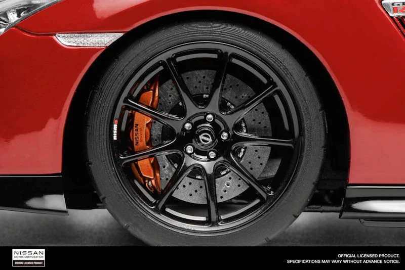 Motorhelix 2020 Nissan Skyline GT-R R35 Nismo Track Edition Vibrant Red 1:18 - Image 8