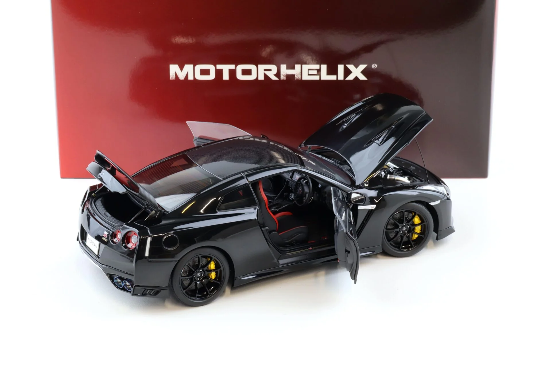 Motorhelix 2022 Nissan Skyline GT-R R35 Nismo Track Edition T-Spec Meteor Flake Black Pearl 1:18 - Image 4