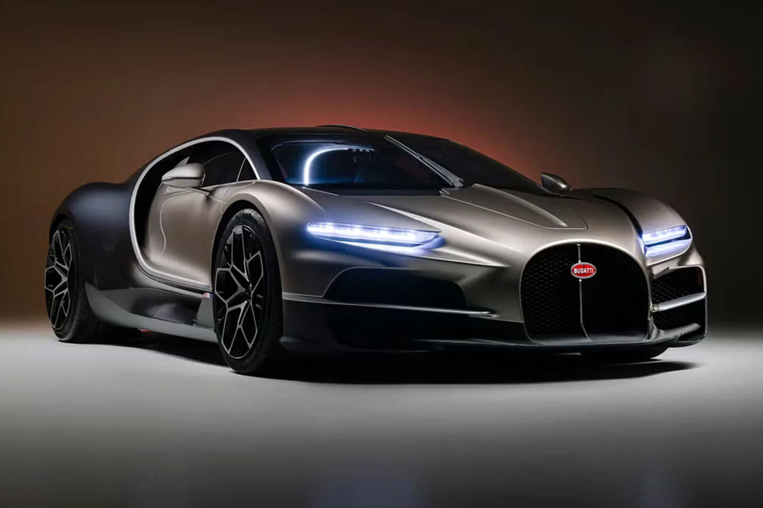 MR Models 2026 Bugatti Tourbillon Dore Gold 1:18 WITH DISPLAY