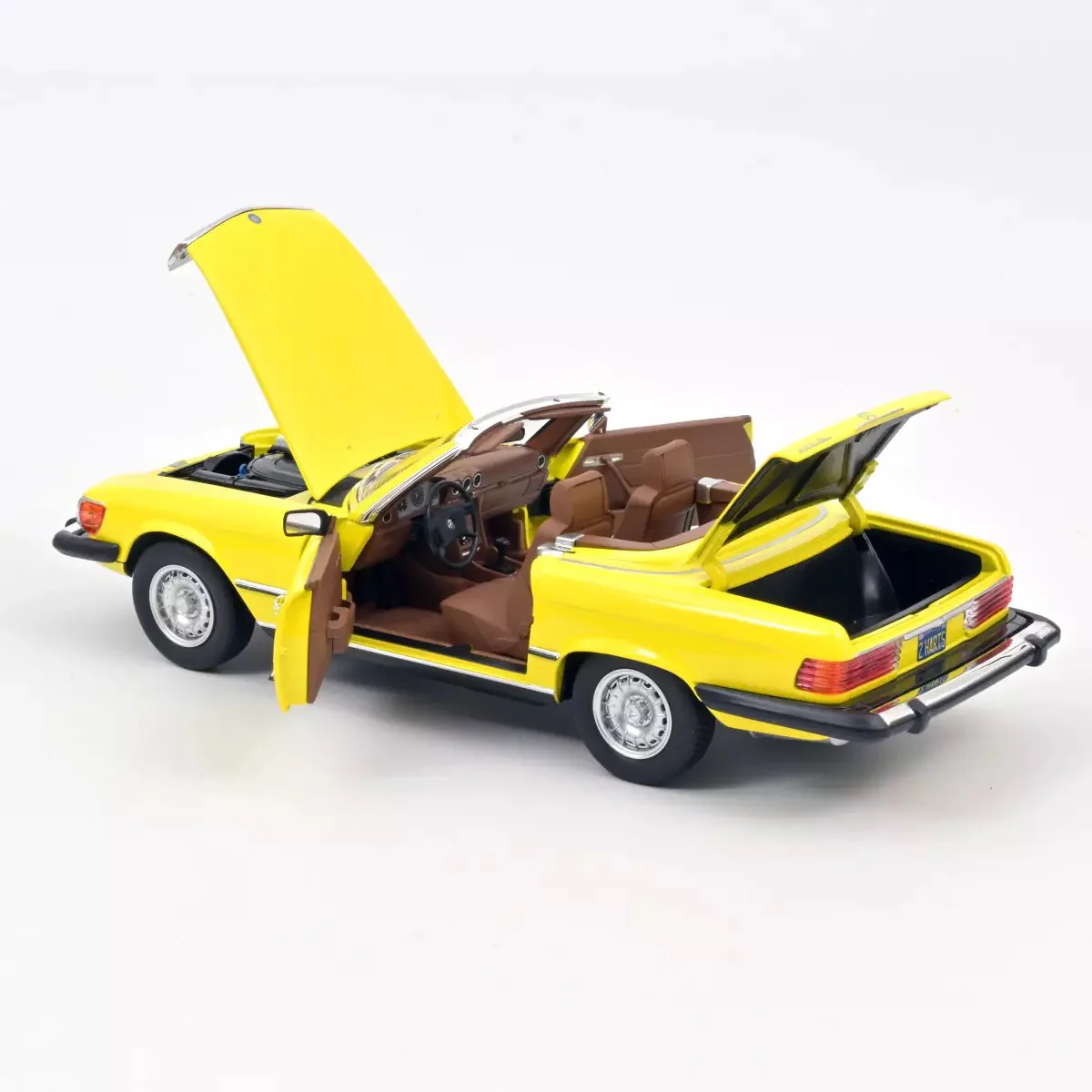 Norev 1979 Mercedes-Benz S Class 450 SL (R107) Convertible Yellow 1:18 - Image 3