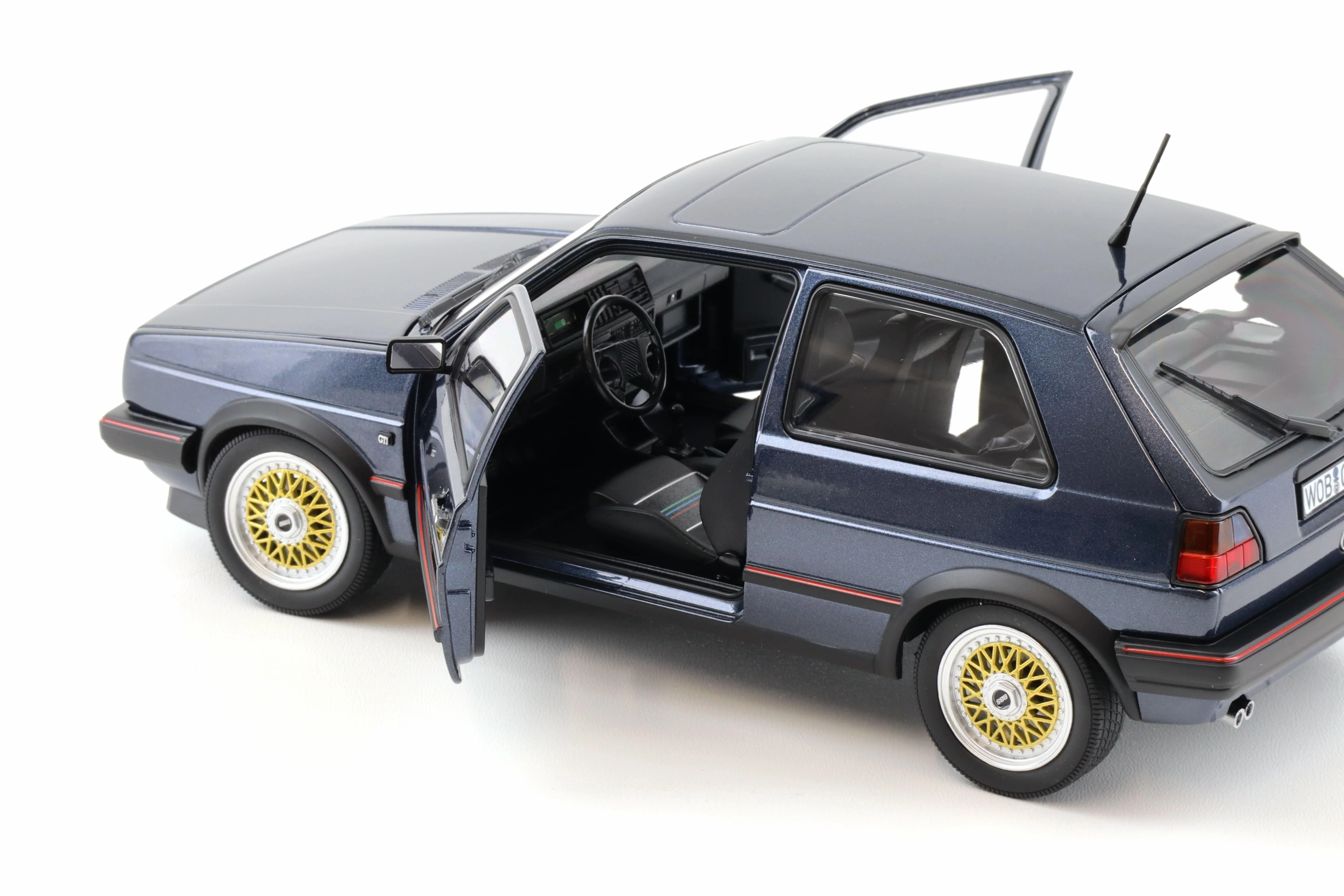 Norev 1988 Volkswagen Golf MK II GTI Helios Blue Metallic 1:18 - Image 7