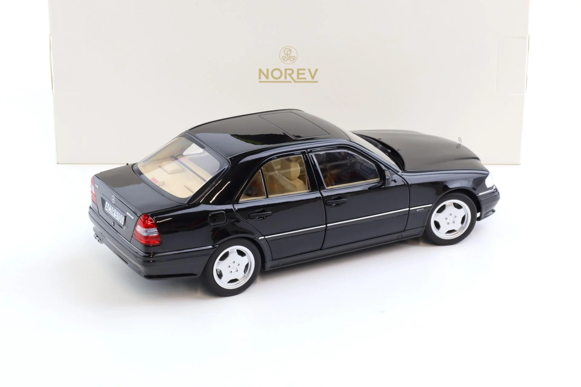 Norev 1993 Mercedes-Benz C36 AMG W202 Black 1:18 - Image 3