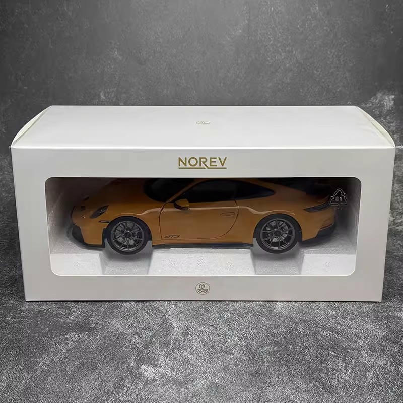 Norev 2021 Porsche 911 992 GT3 Bahama Yellow 1:18 - Image 9