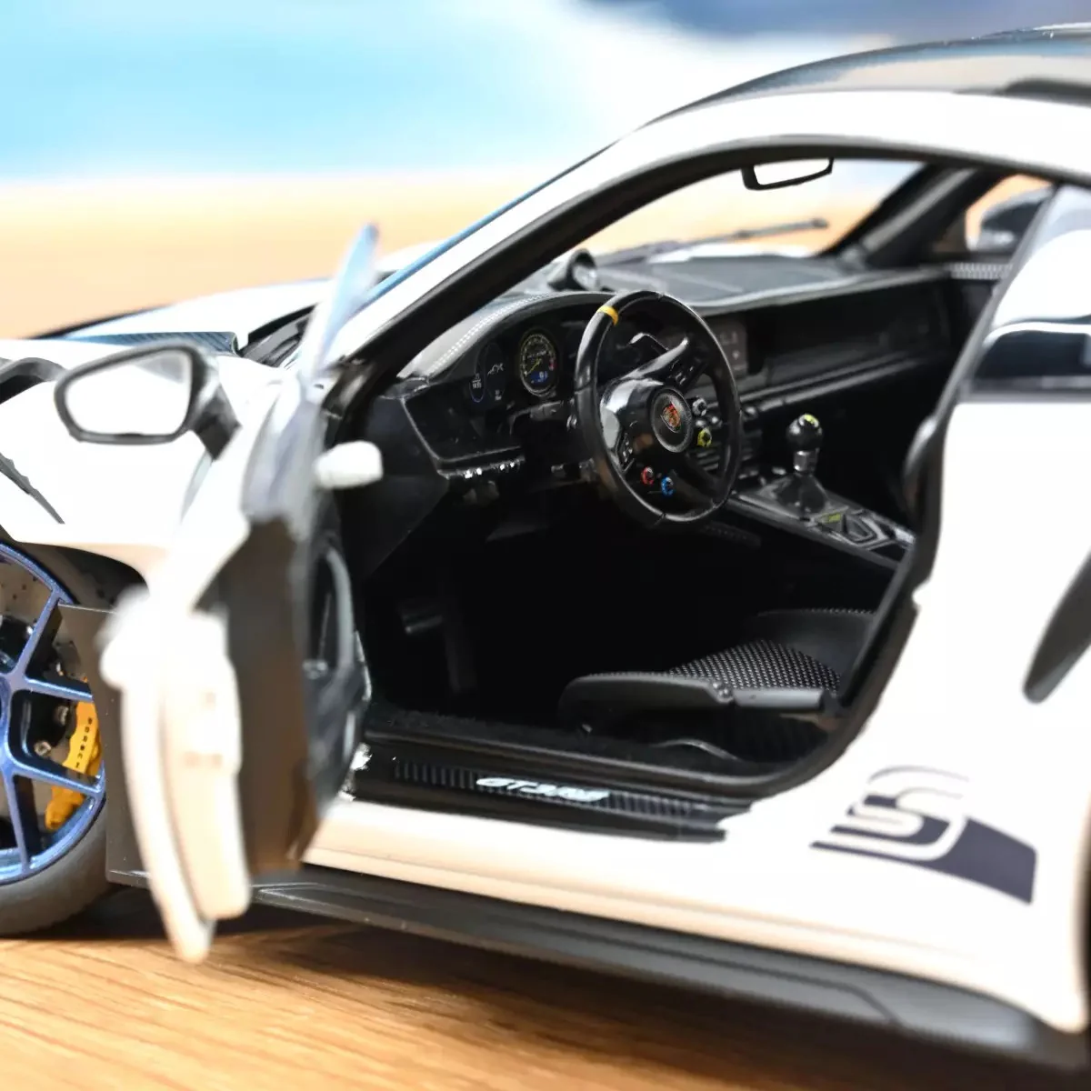 Norev 2022 Porsche 911 992 GT3 RS w/ Weissach Package White w/ Indigo Blue Wheels & Deco 1:18 - Image 12