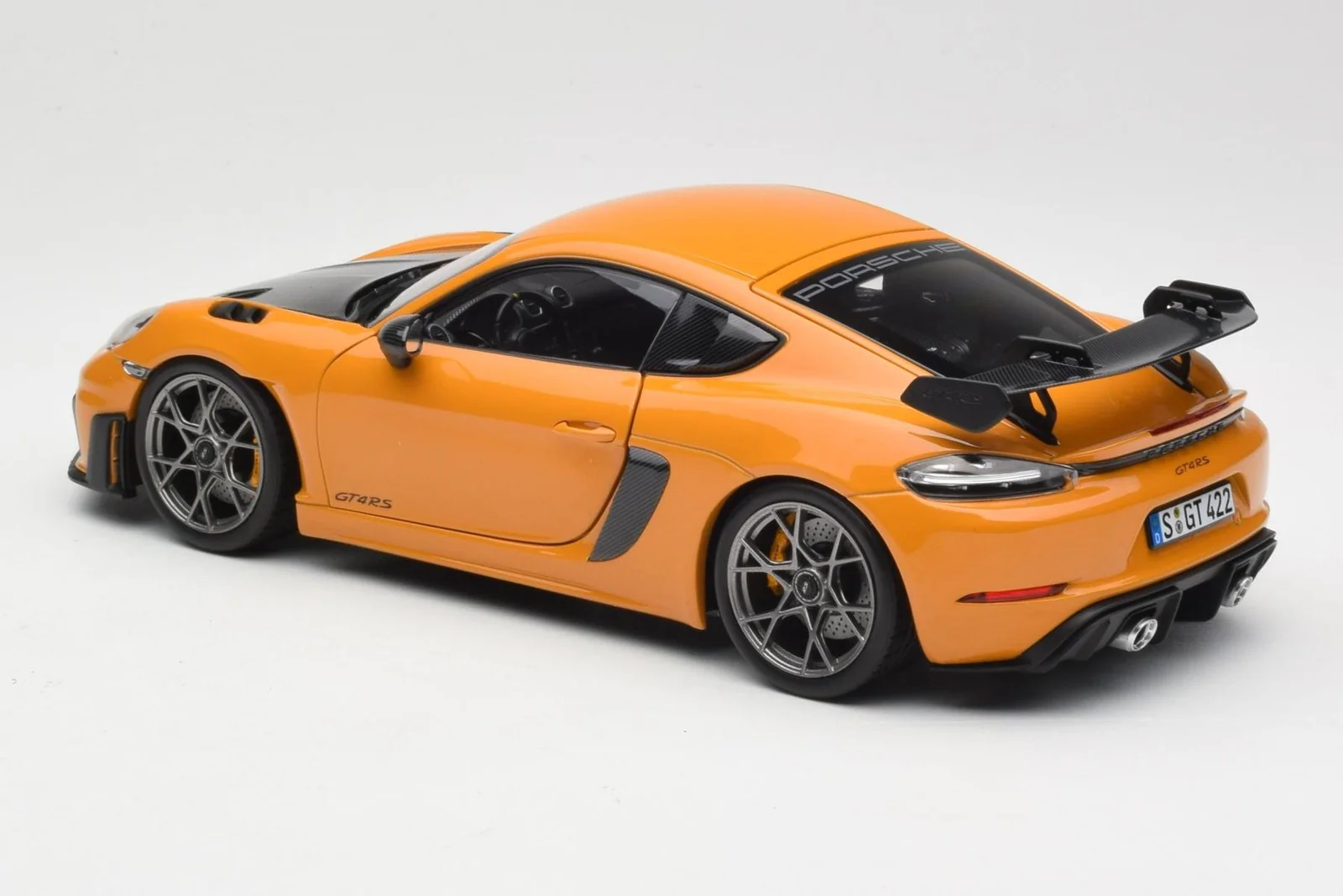 Norev 2023 Porsche 718 Cayman GT4 RS w/ Weissach Package Bahama Yellow 1:18 - Image 7