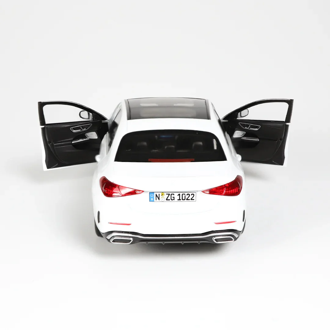 NZG 2022 Mercedes Benz C-Class (W206) Sedan Opalith White Bright 1:18 - Image 4