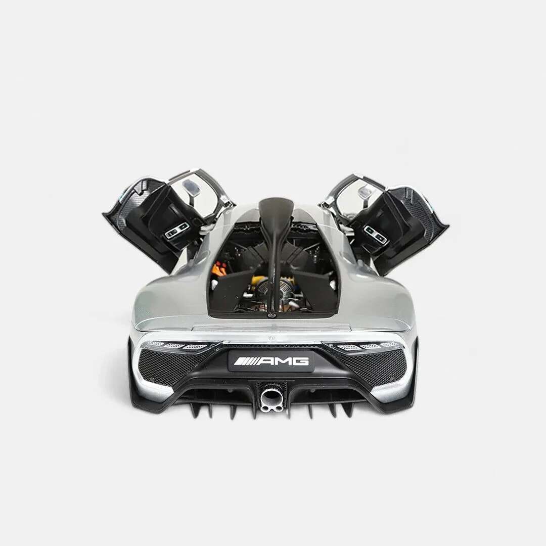 NZG 2023 Mercedes Benz One AMG (C298) Hightech Silver 1:12 - Image 6