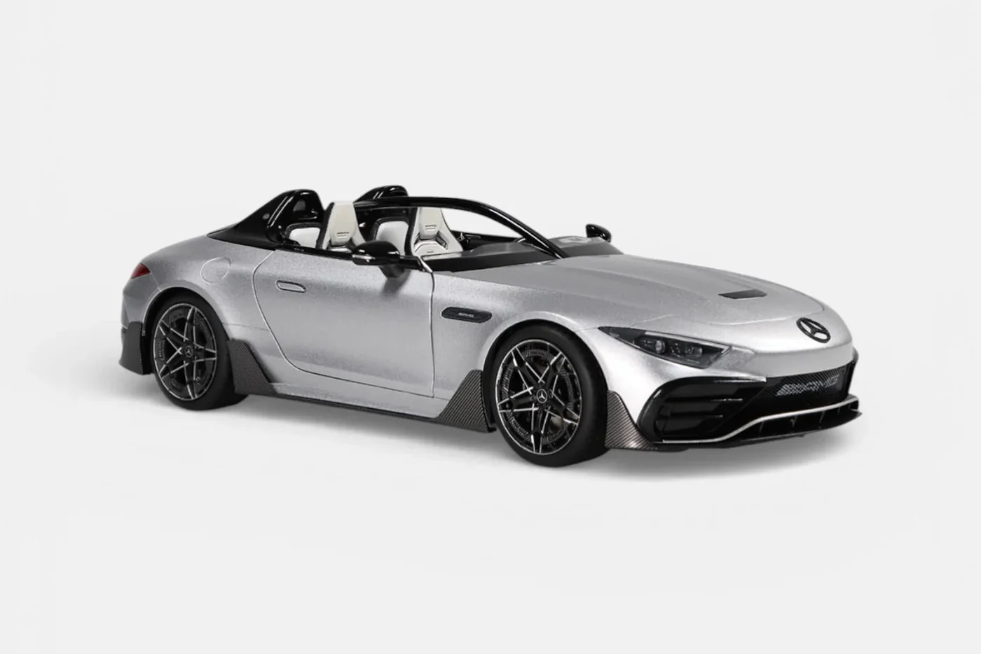 NZG 2025 Mercedes Benz AMG Purespeed SL63 Hightech Silver 1:18