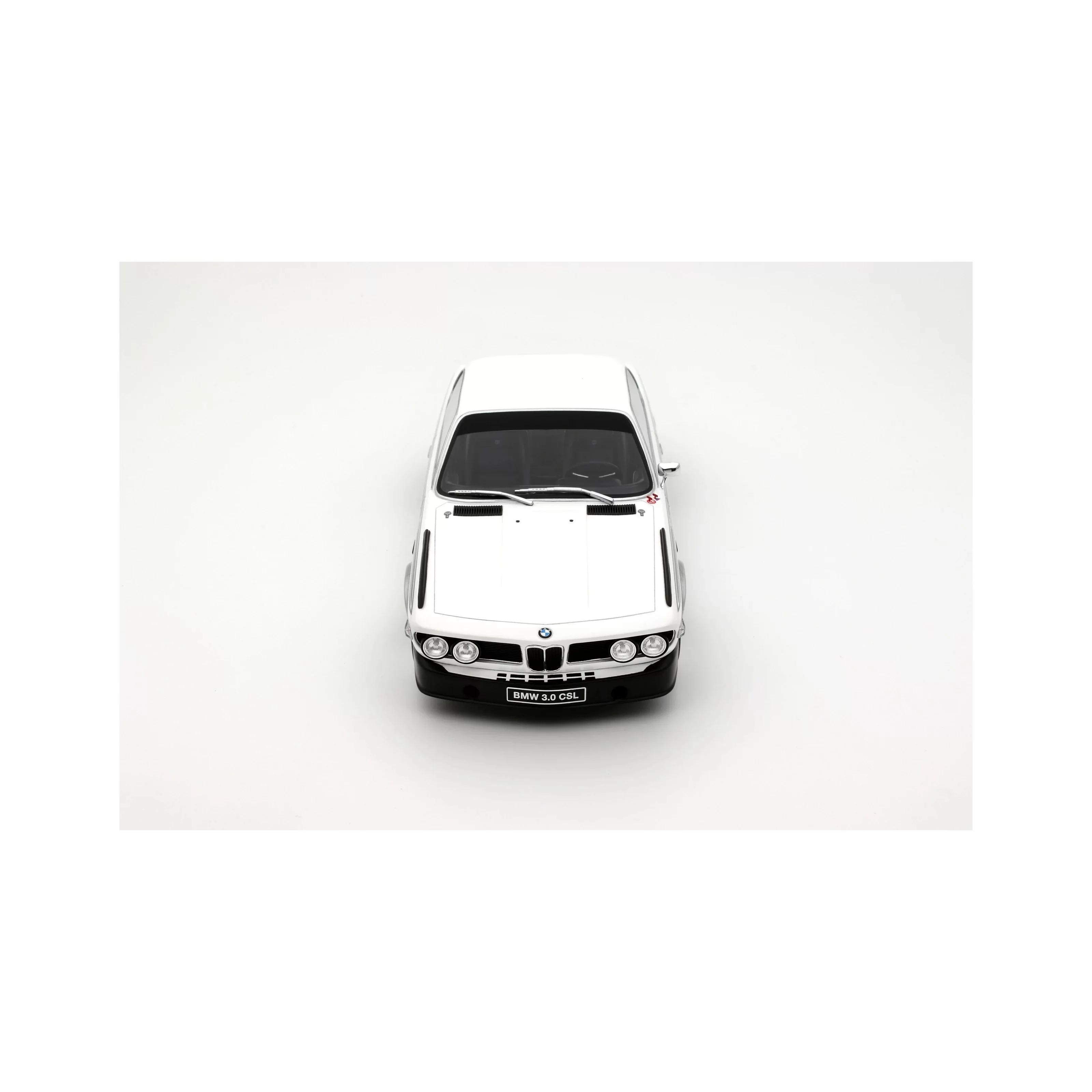 Otto 1972 BMW 3.0 (E9) CSL Chamonix White 1:18 - Image 11