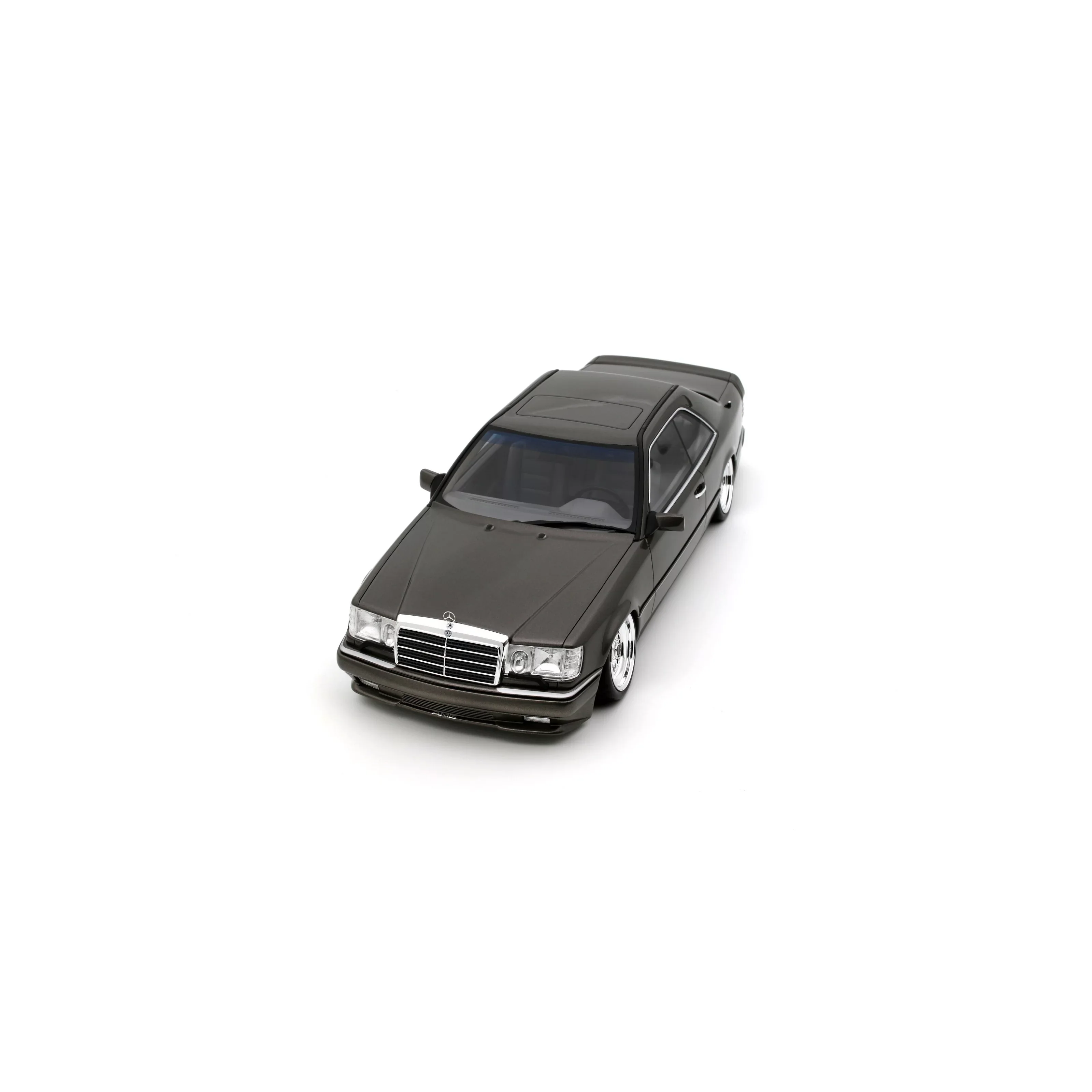 Otto 1993 Mercedes-Benz E-Class Coupe (C124) AMG "Stance" 2022 Anthracite Grey 1:18 - Image 6